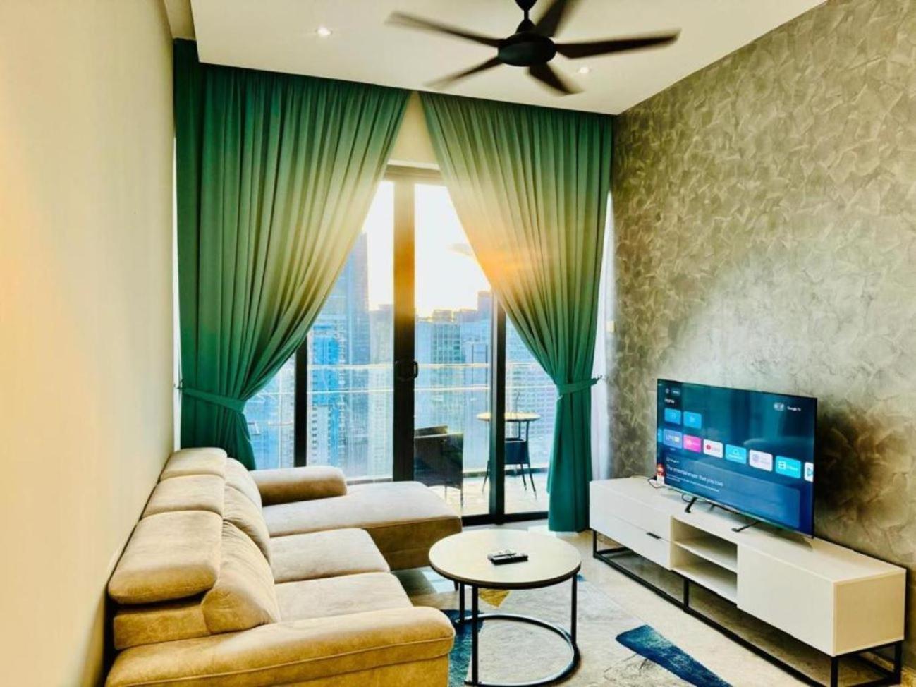 Crown Suites The Manor Klcc Kuala Lumpur City Center Kültér fotó