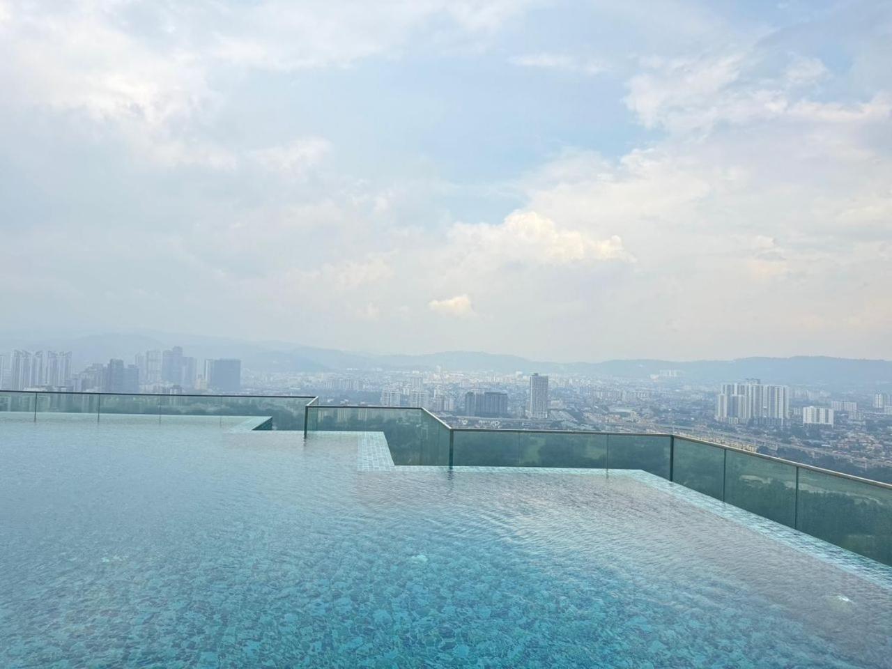 Crown Suites The Manor Klcc Kuala Lumpur City Center Kültér fotó